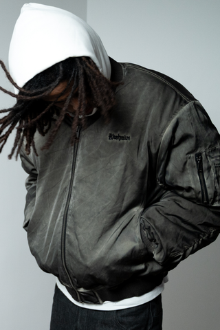 "Décomposition" Bomber